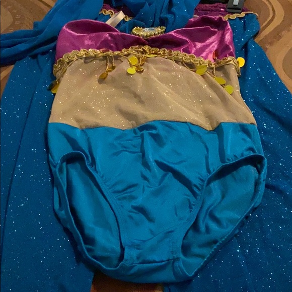 Belly dance clothes! - Picture 4 of 4